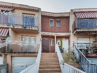 Chalet Adosado en Banyeres del Penedès (Tarragona) 24
