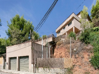 Chalet en C/ del Llorer, Corbera de Llobregat (Barcelona) 3