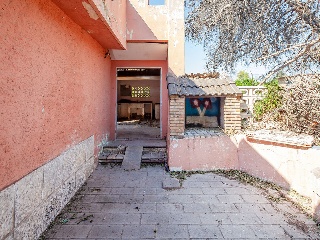 Casa aislada en C/ Covatelles 51