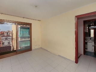 Piso en C/ Sèquia - Canovelles - Barcelona  3