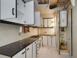 Piso y trastero en Cr Hospitalet, Cornellà de Llobregat (Barcelona) 4