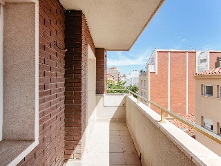 Piso en C/ Galvani - Terrassa - Barcelona 28
