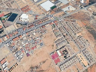 Suelo urbano no consolidado en C/ Budapest - Níjar - Almería 8