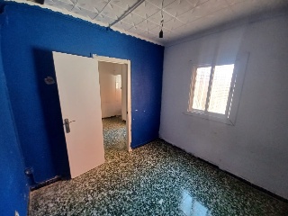 Piso en C/ Sant Jordi, Santa Coloma de Gramenet (Barcelona) 3