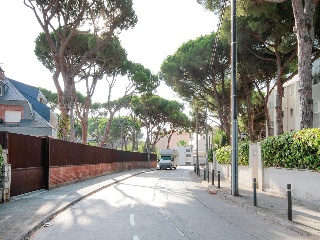 Piso en C/ Vint-I-U - Castelldefels - Barcelona 4