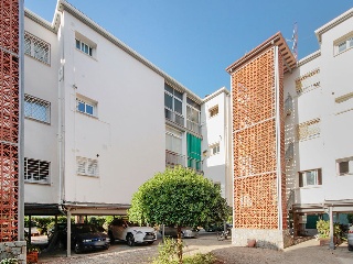Piso en C/ Vint-I-U - Castelldefels - Barcelona 7