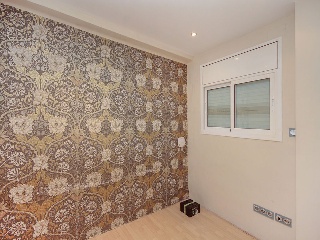 Piso en C/ Vint-I-U - Castelldefels - Barcelona 19