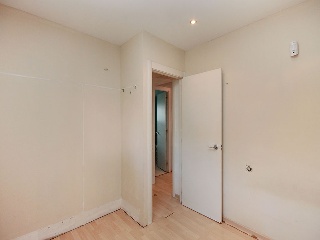 Piso en C/ Vint-I-U - Castelldefels - Barcelona 20