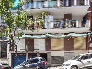 Piso en C/ Mozart, Santa Coloma de Gramenet (Barcelona) 2