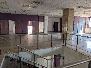 Locales y garajes en C/ Francesc Maciá - Sabadell - Barcelona 10