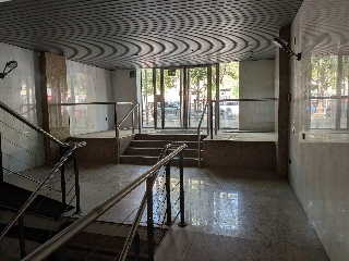 Locales y garajes en C/ Francesc Maciá - Sabadell - Barcelona 11