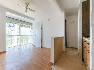 Apartamento en C/ Alhamar 34