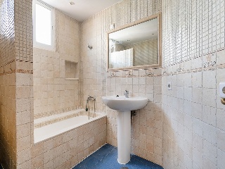 Apartamento en C/ Alhamar 44