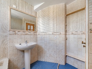 Apartamento en C/ Alhamar 46