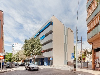 Vivienda en C/ Plus Ultra 30