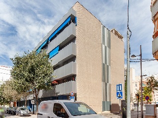 Vivienda en C/ Plus Ultra 32