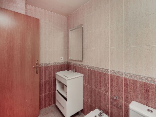 Piso y garaje en C/ Velázquez, Terrassa (Barcelona) 35