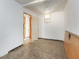 Piso en C/ Sant Bertomeu, Manresa (Barcelona) 28