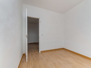 Piso en C/ Albino Hernández Lázaro, Madrid 45