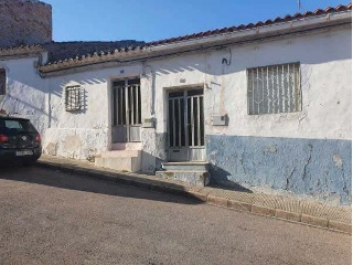 Unifamiliar en venta en Tobarra de 186  m²