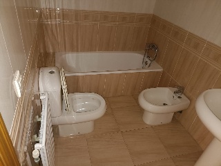 Piso en  C/ Amics del Corpus, Valencia 8