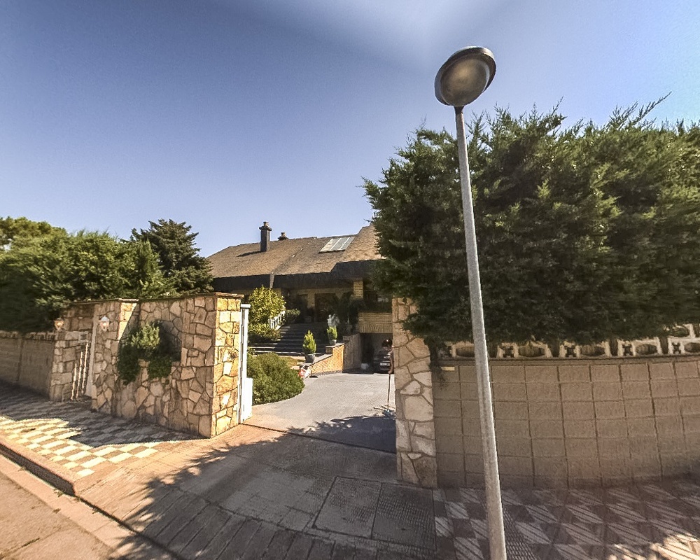 Chalet independiente en Ur Maitena (Venta del Olivar) Zaragoza