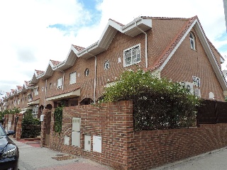 Unifamiliar en venta en Móstoles de 213  m²