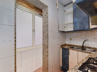 Piso en C/ Torras i Bages - Santa Coloma de Gramenet - Barcelona 8