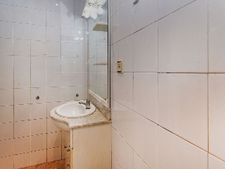 Piso en C/ Torras i Bages - Santa Coloma de Gramenet - Barcelona 16