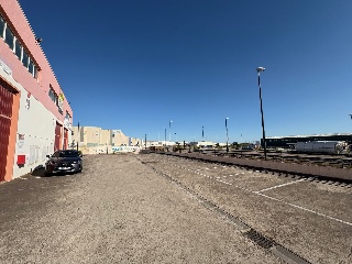Nave industrial en C/ Ajedrea y C/ Sisallo, Zaragoza 2