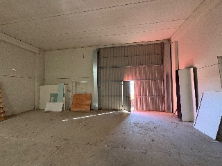 Nave industrial en C/ Ajedrea y C/ Sisallo, Zaragoza 3