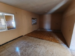 Casa adosada en C/ Diputación 9