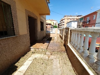 Casa adosada en C/ Diputación 15