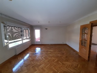 Piso en C/ Hermanos Becerril 2