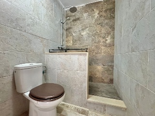 Chalet adosado en Dolores 9