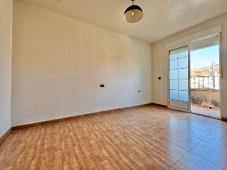 Chalet adosado en Dolores 34