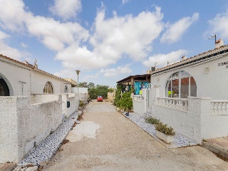 Chalet adosado en C/ Lejona - El Chaparral 17