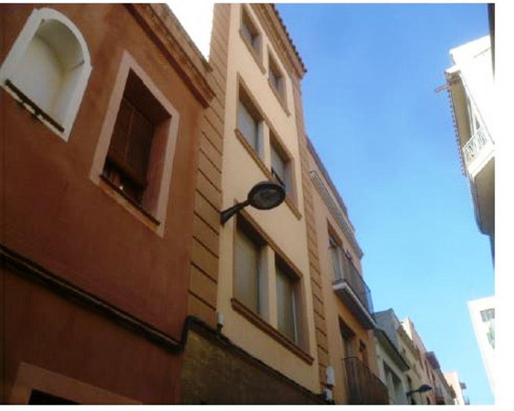Edificio en C/ Santa Marta - Mataró - Barcelona