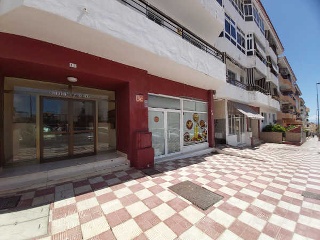 Local comercial con garaje en Av Viera y Clavijo - Adeje - 6