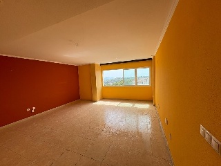 Piso en Av La Marina Baixa - La Nucía - Alicante 3