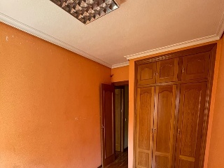 Piso con anejos en C/ Blasco Ibáñez 6
