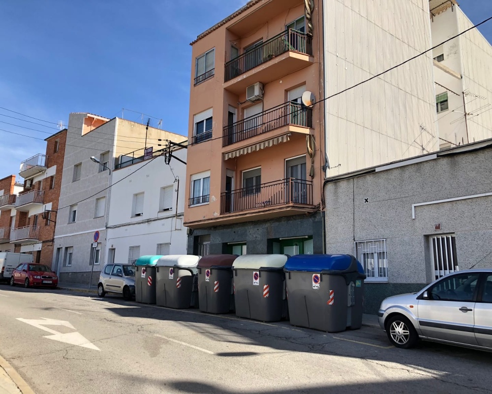 Locales en Av Nuestra Señora de la Piedad