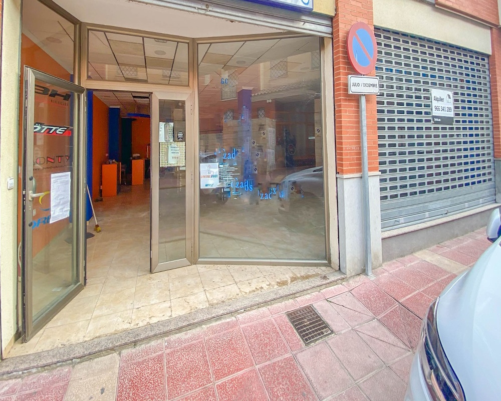 Local próximo al Centro de Salud