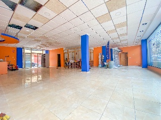 Local próximo al Centro de Salud 3