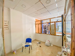 Local próximo al Centro de Salud 6