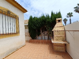 Chalet adosado en C/ Einsten - Torrevieja - Alicante 2