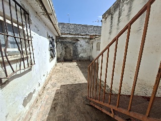 Casa en C/ Molares - Utrera - Sevilla  12