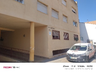 Piso en C/ Calderón - Santa Fe - Granada 2