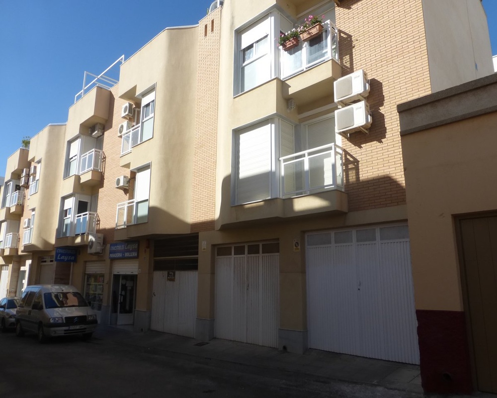 Piso en C/ Oviedo, El Ejido (Almería)