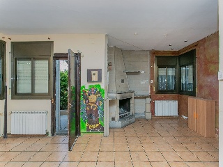 Vivienda aislada en C/ Sardana 8